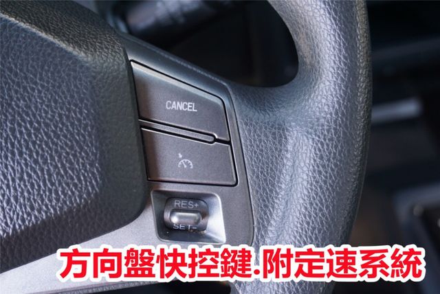 (8人座.稀有自排.只跑2萬多) 2023年 得利卡客貨兩用車 / 全車水噹噹. 零頭款.可全額貸款  第19張相片