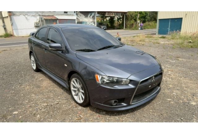 2013 Mitsubishi Lancer Fortis 1.8 經典型  第1張相片