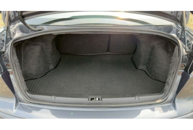 2013 Mitsubishi Lancer Fortis 1.8 經典型  第7張相片