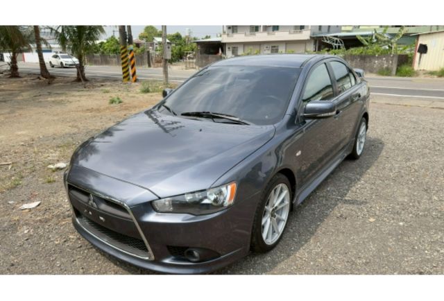 2013 Mitsubishi Lancer Fortis 1.8 經典型  第15張相片