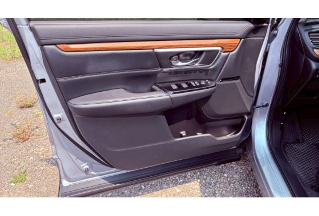 2020 Honda CR-V 1.5 S 銀色 全景視野天窗  第12張相片
