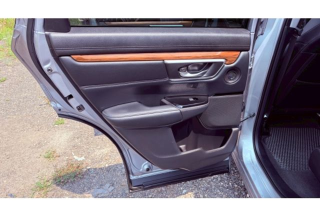 2020 Honda CR-V 1.5 S 銀色 全景視野天窗  第14張相片