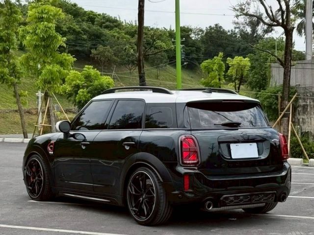 Countryman JCW ALL4  原鈑  JCW大馬力四輪驅動 性能在進化  第2張相片