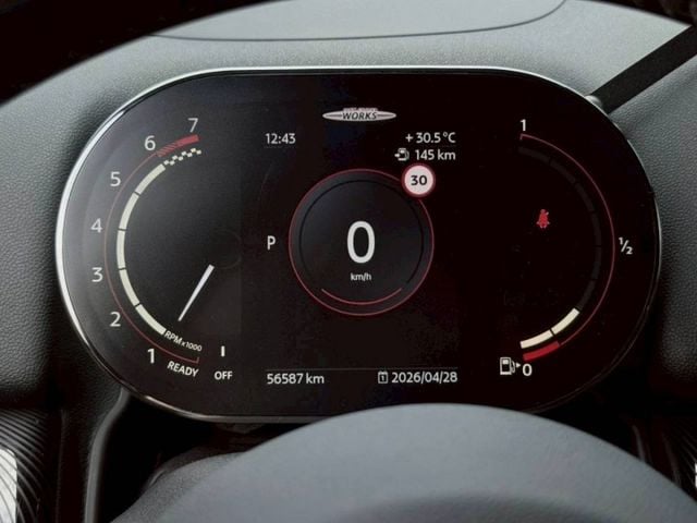 Countryman JCW ALL4  原鈑  JCW大馬力四輪驅動 性能在進化  第11張相片