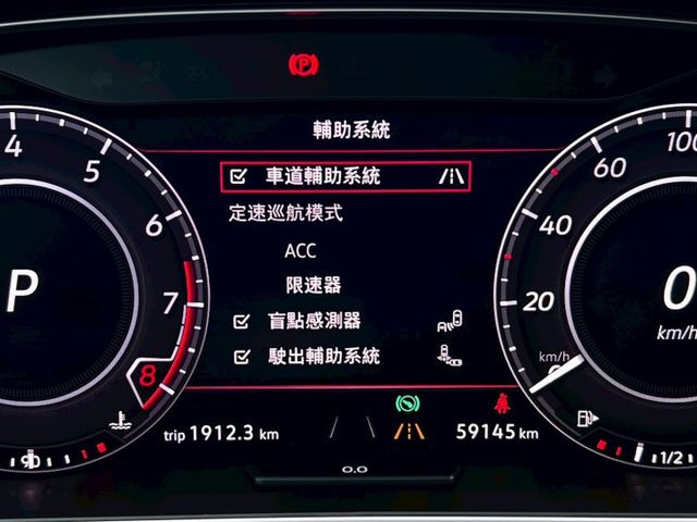 Golf GTI (小P)  原鈑  19年式整套跟車系統 鋼砲經典，GTI 之名從未讓人失望  第15張相片