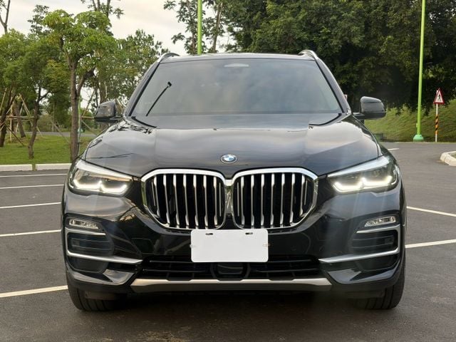2020 X5 Xdrive25D 原鈑件 柴油大扭力 省油兼具超高配備  第3張相片