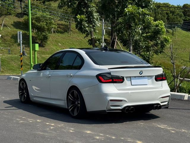 2013 320i 原鈑件 M3化 車況棉 油底殼耗材剛更新 無漏油漏水  第2張相片