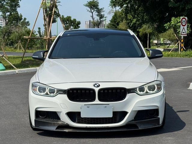 2013 320i 原鈑件 M3化 車況棉 油底殼耗材剛更新 無漏油漏水  第4張相片