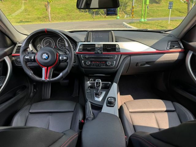 2013 320i 原鈑件 M3化 車況棉 油底殼耗材剛更新 無漏油漏水  第6張相片