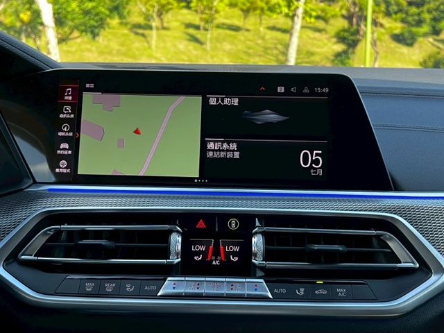 X6 40iXdriver 認證車 霸氣斜背跑旅造型 兼具豪華質感與強勁性能 寬敞座艙搭配豐富科技配備  第11張相片