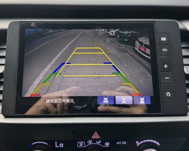 潔承汽車｜FIT｜1.5｜汽油版｜ACC跟車｜車偏警示｜Apple CarPlay ｜只跑7.8萬｜認證車  第6張相片