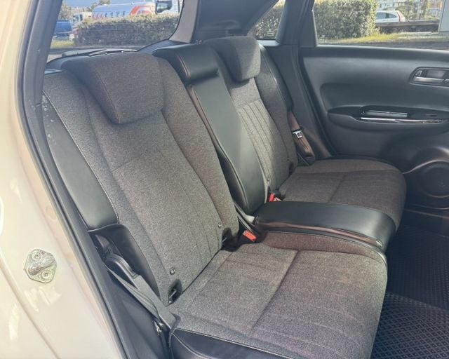 潔承汽車｜FIT｜1.5｜汽油版｜ACC跟車｜車偏警示｜Apple CarPlay ｜只跑7.8萬｜認證車  第15張相片