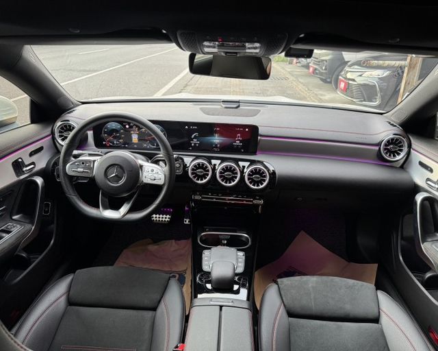 潔承汽車｜CLA250｜2.0｜4MATIC｜AMG套件｜全景天窗｜氣氛燈｜盲點偵測｜ACC跟車｜只跑3.2萬｜認證車  第16張相片