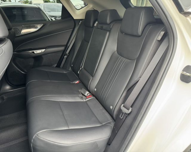 潔承汽車｜NX200｜2.0｜豪華版｜ACC跟車｜CarPlay｜環景系統｜僅跑4.8萬｜認證車  第13張相片