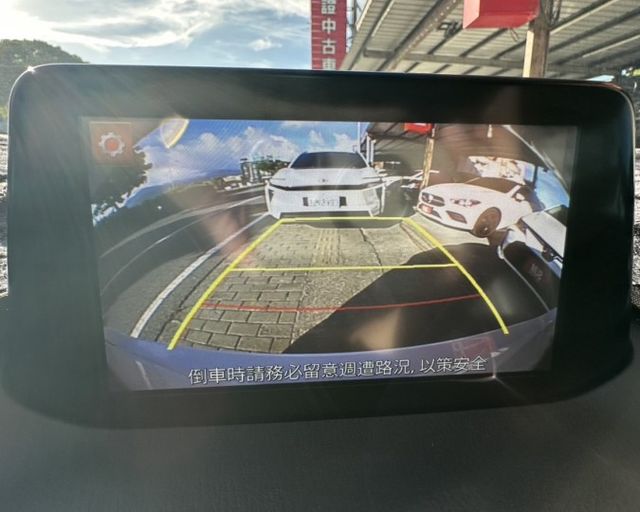 潔承汽車｜MAZDA 3｜2.0｜5D｜一鍵啟動｜衛星導航｜排氣管含閥門｜僅跑13.4萬｜認證車  第6張相片