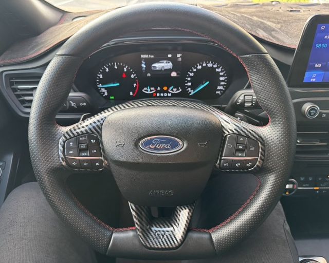 潔承汽車｜ Focus｜1.5｜ST-Line｜Lommel版｜B&O｜ACC跟車｜CarPlay｜僅跑9萬｜認證車  第7張相片