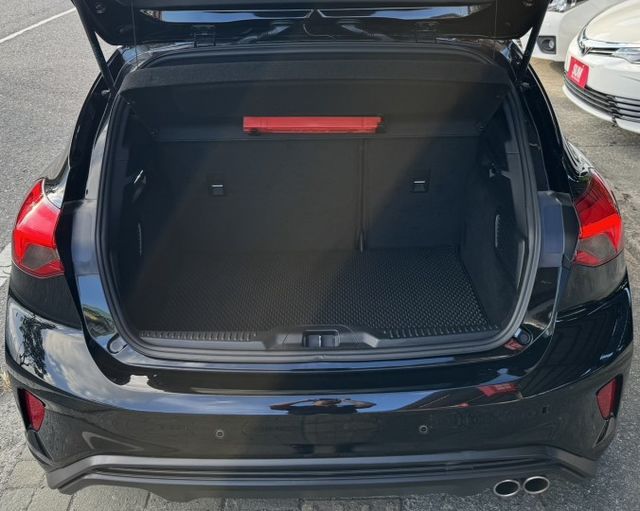 潔承汽車｜ Focus｜1.5｜ST-Line｜Lommel版｜B&O｜ACC跟車｜CarPlay｜僅跑9萬｜認證車  第16張相片