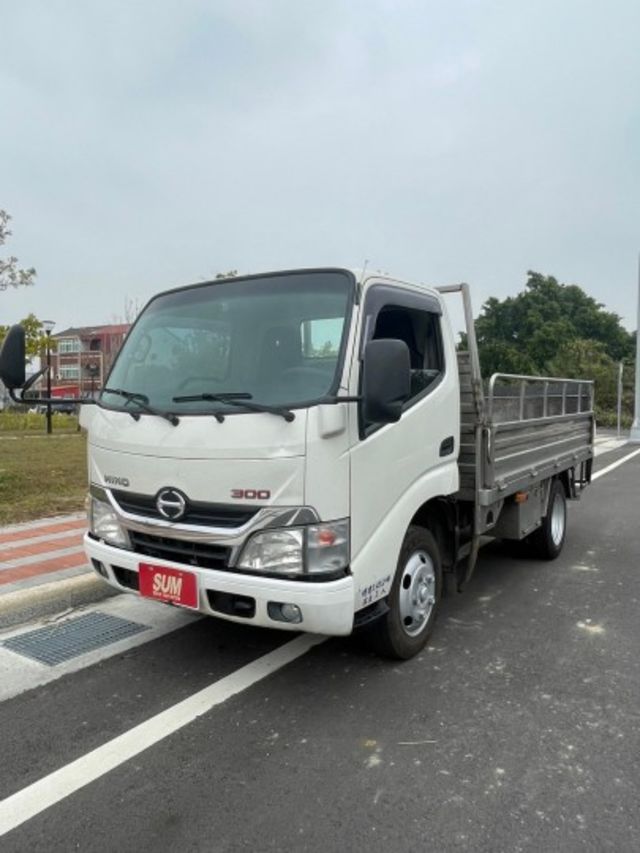 2018年 HINO 300 貨車 白鐵斗 升降尾門  第2張相片