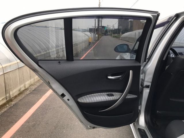 1 SERIES HATCHBACK E87  第12張相片