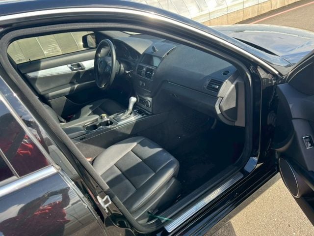 C-CLASS ESTATE  第9張相片
