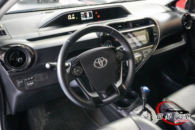 兼具省油、安靜與順暢駕馭感受，對抗高油價，省油神車，都會通勤首選  第9張相片