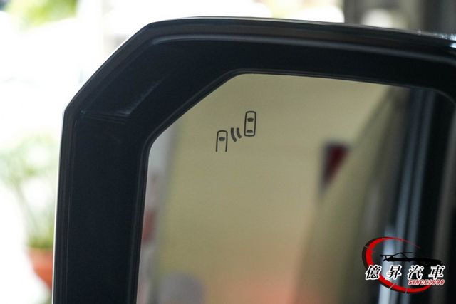 雙電動滑門、360環景、ACC跟車、盲點偵測，九人座旗艦版，新車保固中  第7張相片