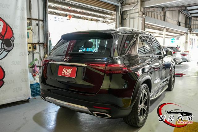 小改款，新世代LED頭燈與尾燈造型，360環景、雙12.3吋數位儀表、23P跟車  第4張相片