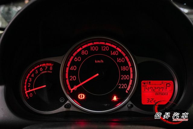 省油耐開小車，都會代步首選，日系品牌品質穩定，車身小巧，好停車、好操控  第11張相片
