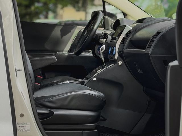 MAZDA馬自達 MAZDA 5  第8張相片