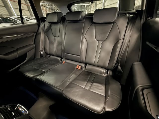 SKODA司科達 OCTAVIA COMBI  第8張相片
