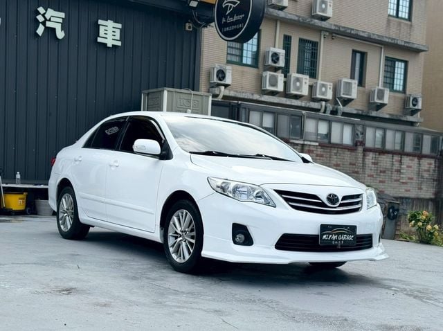 TOYOTA豐田 ALTIS  第3張相片
