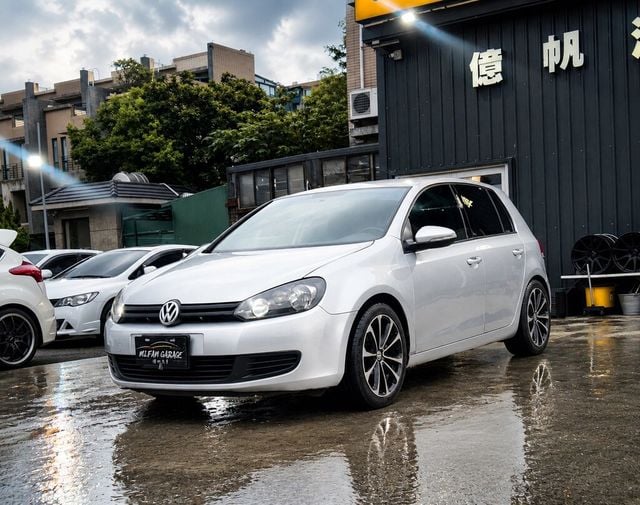 VOLKSWAGEN福斯 GOLF  第1張相片