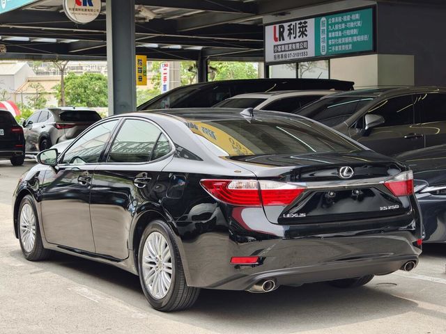 LEXUS凌志 ES250  第2張相片