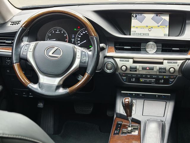 LEXUS凌志 ES250  第5張相片
