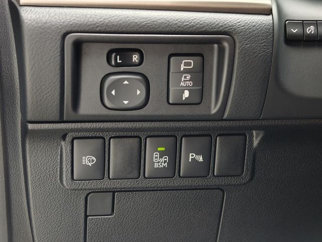 LEXUS凌志 ES250  第13張相片