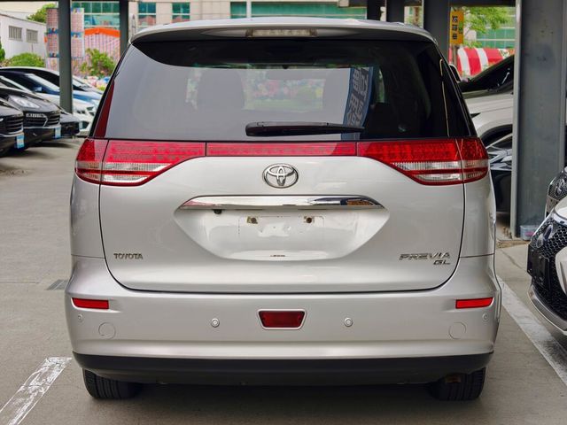 TOYOTA豐田 PREVIA  第4張相片