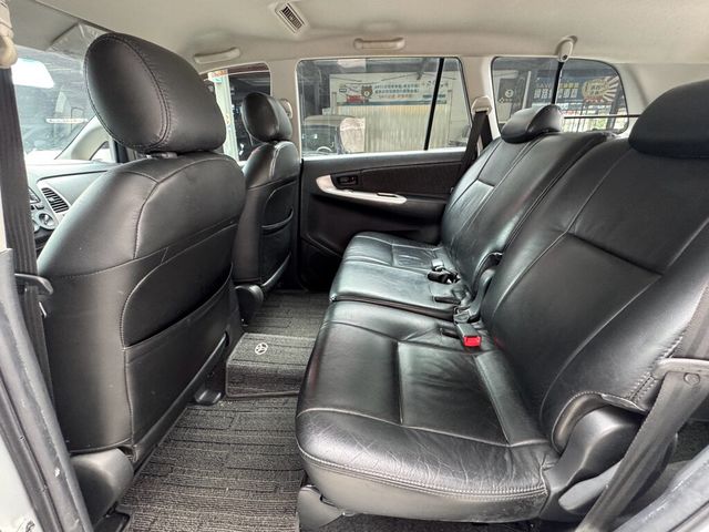 TOYOTA豐田 INNOVA  第13張相片