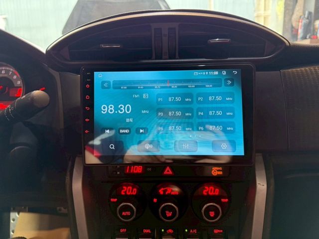 2.0 Limited I-KEY 摸門 8安 快撥 循跡 定速 恆溫 ABS  第16張相片