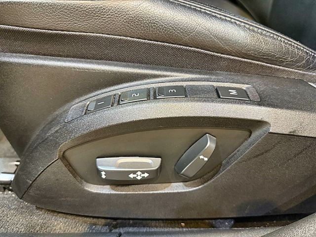 17年式 T3 安全旗艦版 I-KEY 快撥 電動椅 倒車顯影 多功能方向盤 盲點 安全首選  第18張相片