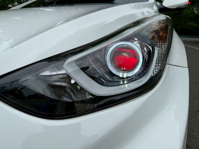 HYUNDAI現代 ELANTRA  第15張相片