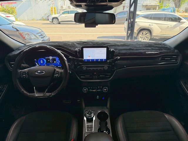 FORD福特 KUGA  第9張相片