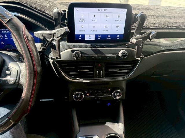 FORD福特 KUGA  第12張相片