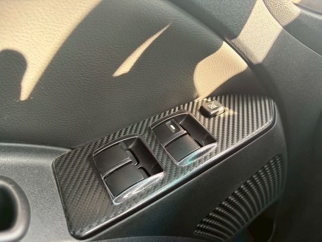 MITSUBISHI三菱 COLT PLUS  第12張相片