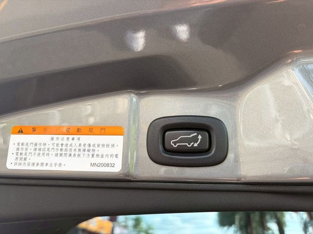 MITSUBISHI三菱 COLT PLUS  第20張相片