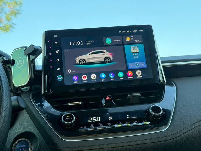 TOYOTA豐田 COROLLA CROSS HYBRID  第11張相片