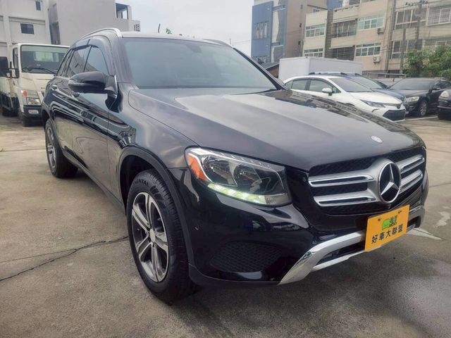 M-BENZ賓士 GLC300  第3張相片