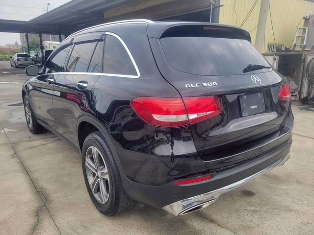 M-BENZ賓士 GLC300  第4張相片