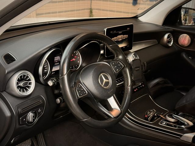 M-BENZ賓士 GLC300  第5張相片