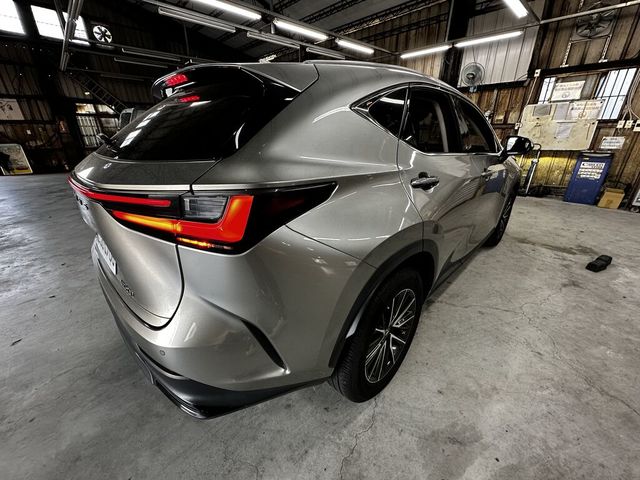 LEXUS凌志 NX200  第3張相片