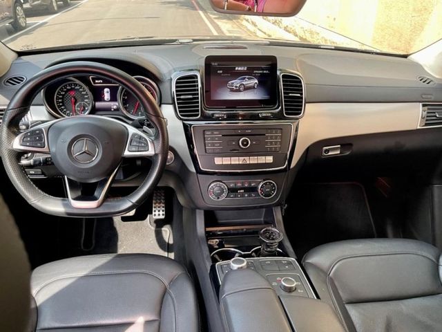 Mercedes-Benz/賓士 AMG GLE43  第7張相片